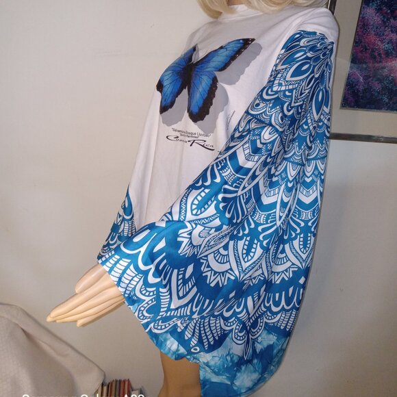Beautiful Blue Butterfly Top Upcycled 1997 Vintage Tee Costa Rica One of a Kind - Picture 4 of 6